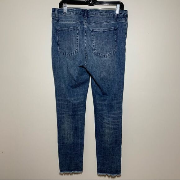 Tru Luxe Jeans embellished pearls Women’s size 6 straight leg boutique glam jean - Picture 2 of 7